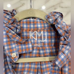 Kmj size small - ruffle collar. Short sleeves. Light blue and sorbet orange.